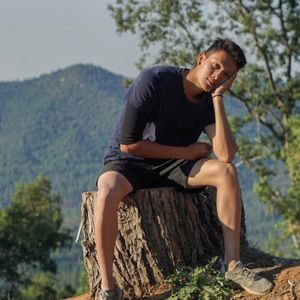 Meet your Posher, Tino